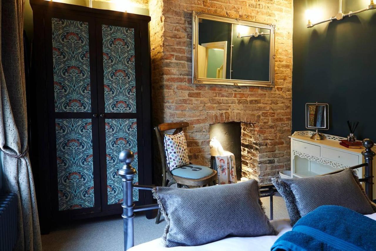 Boutique Fisherman'S Grade II Listed Cottage Скарбъро Екстериор снимка